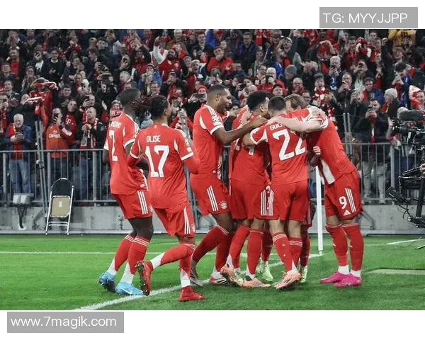 拜仁慕尼黑与利物浦欧冠18次回合巅峰对决精彩回顾与分析